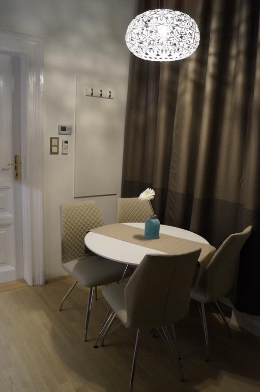 Apartman Budapest City Center ภายนอก รูปภาพ